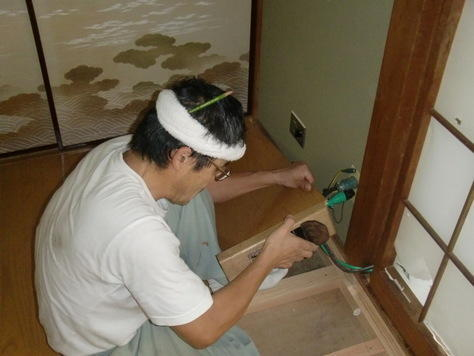 カンナで削り合わせ